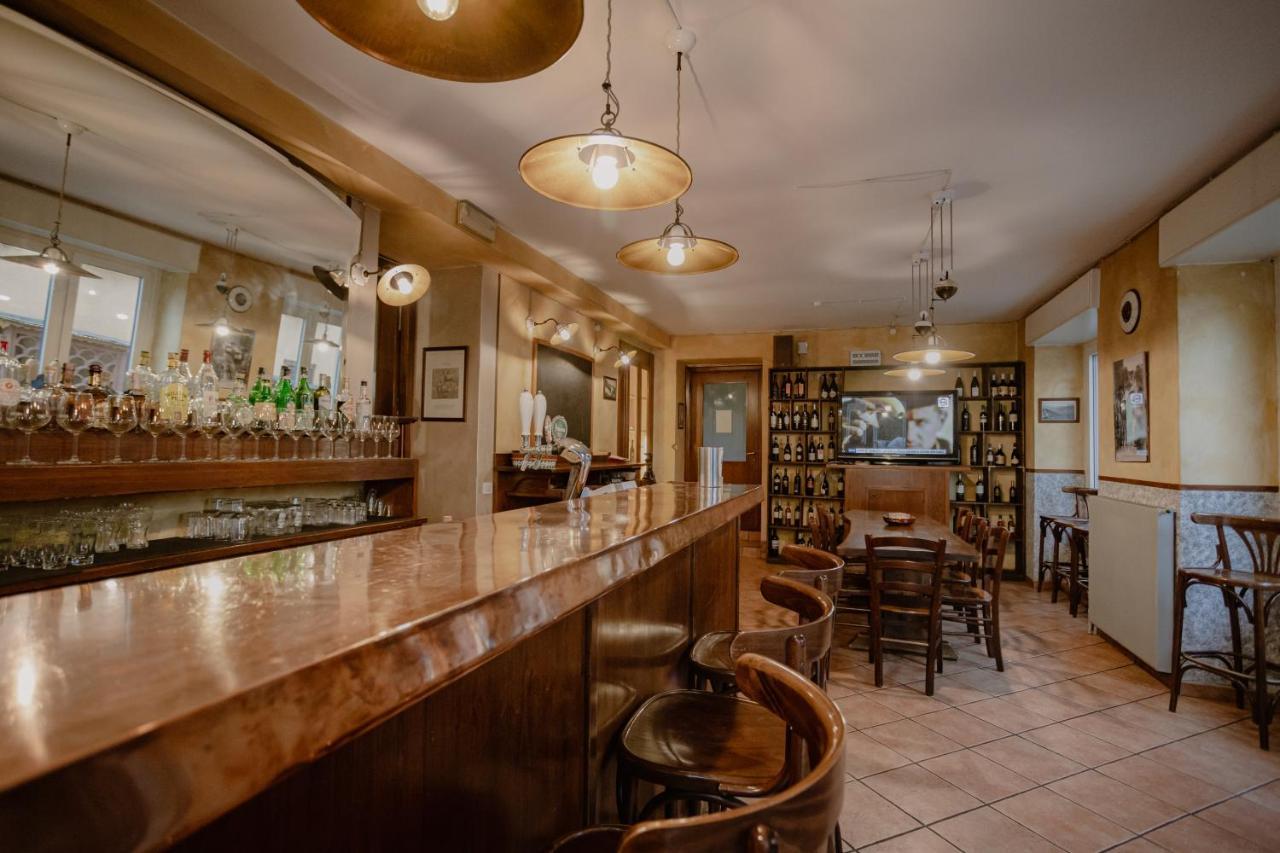 Locanda Milano 1873 บรูนาเต ภายนอก รูปภาพ